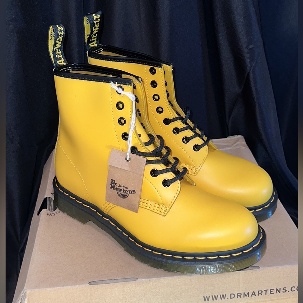 Doc Martens 1460 Yellow Smooth 8 eye combat boots